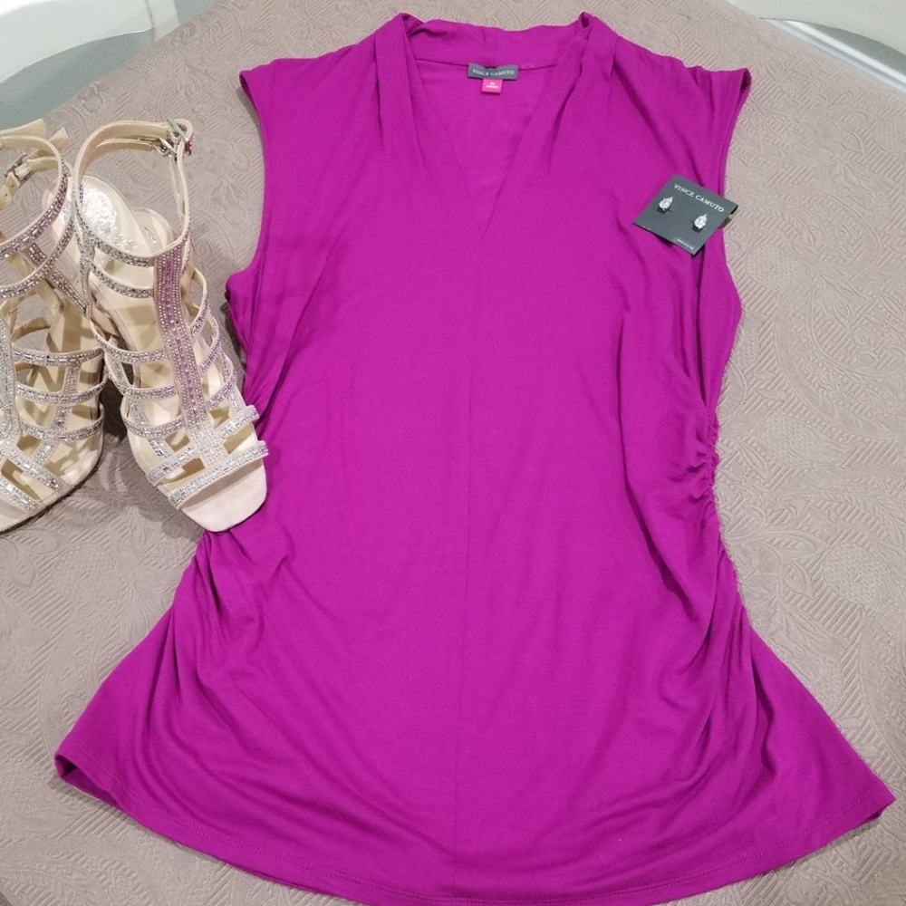 NWT Vince Camuto V Neck Tunic